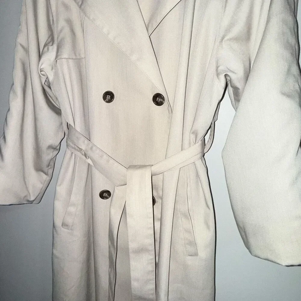 Vintage Towne by London Fog Trench Coat 12R Beige Late 80s Early 90s Belted Doub